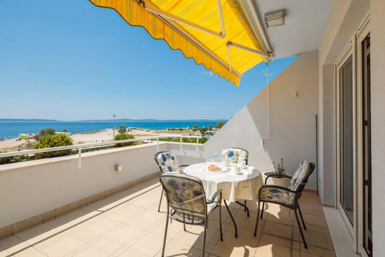 Seaside Apartment Gold 1Row Split Croatia